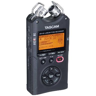 Tascam DR-40 เครื่องบันทึกเสียงดิจิตอลแบบพกพา Linear PCM 4 แทร็ค บันทึกด้วย SD/SDHC สูงสุด 32 GB